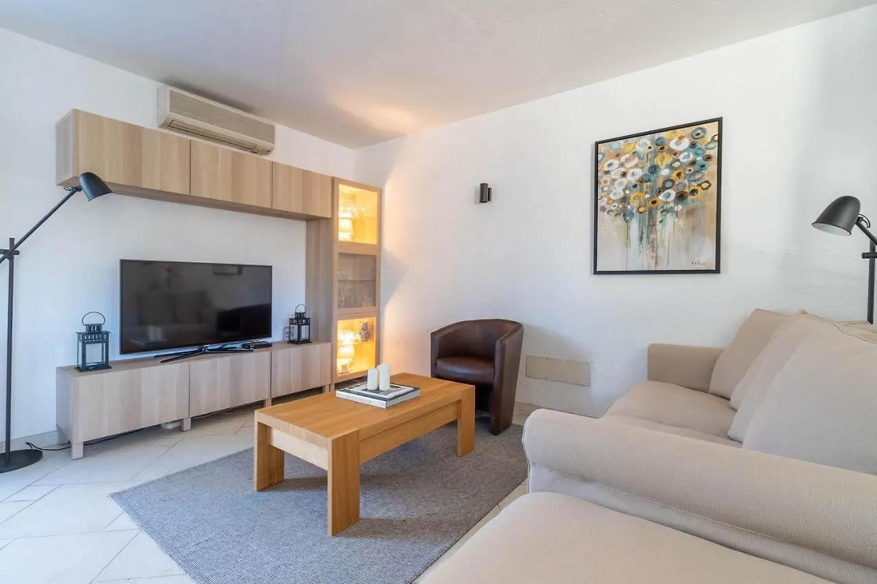 Villa climatisée, piscine privée chauffée, Fitness proche Cannes, Fréjus, St Raphael, Grasse Montauroux