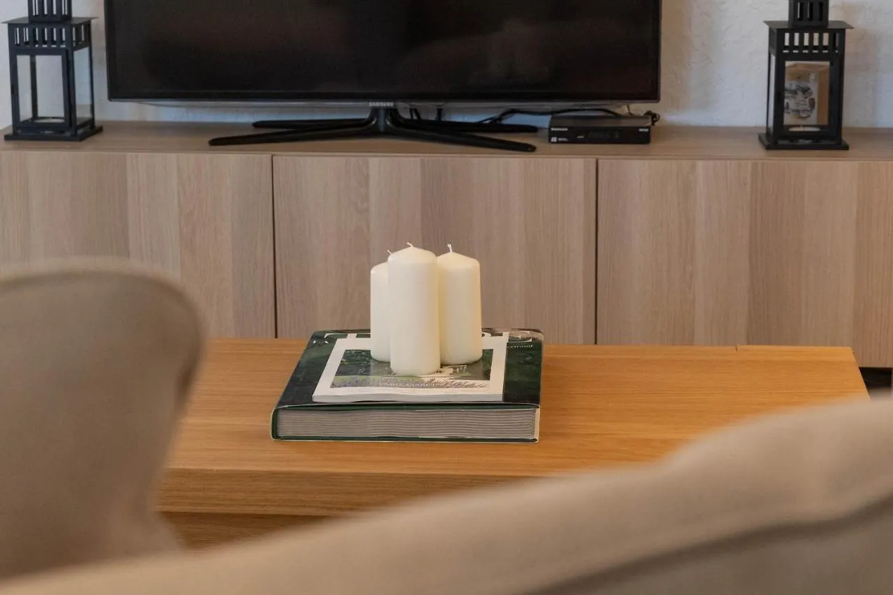 Villa climatisée, piscine privée chauffée, Fitness proche Cannes, Fréjus, St Raphael, Grasse Montauroux France